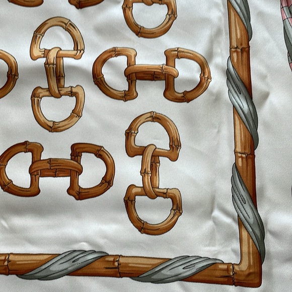 Vintage Gucci Horsebit Silk Scarf - Picture 4 of 6